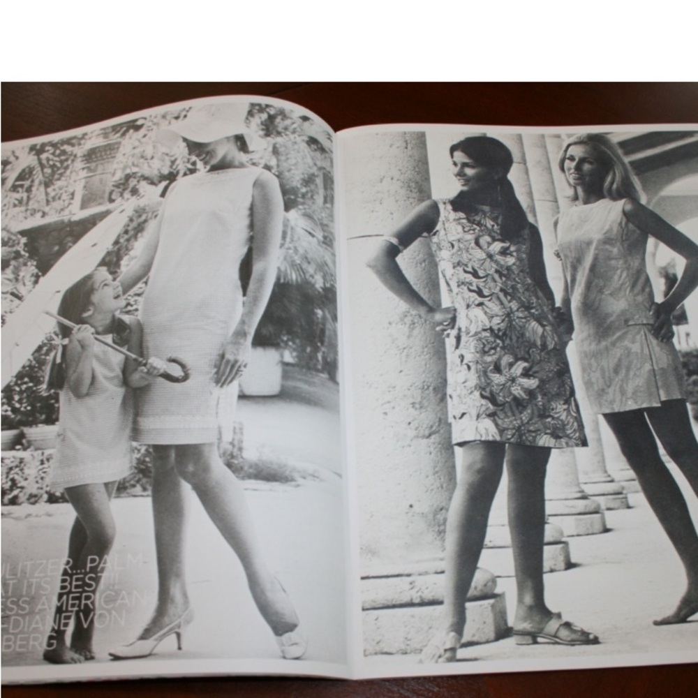 Lilly Pulitzer Booklet Celebrating 50 Years of Colorful Life New in wrapping - Picture 5 of 11